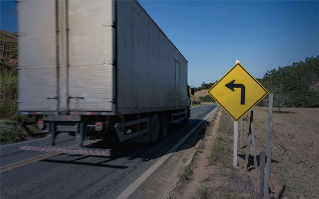 Relação entre o transporte rodoviário de carga e PIB pode chegar a 29%&amp;#44; segundo cálculos da FGV